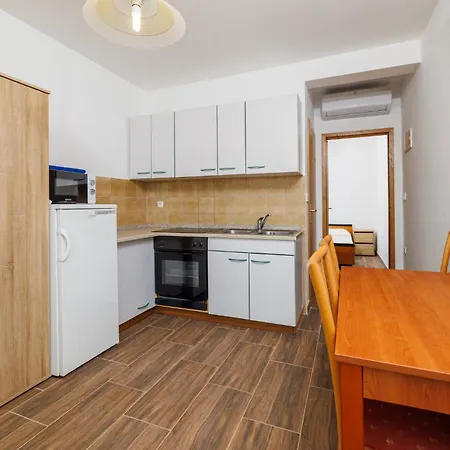 Apartman Vitafran *